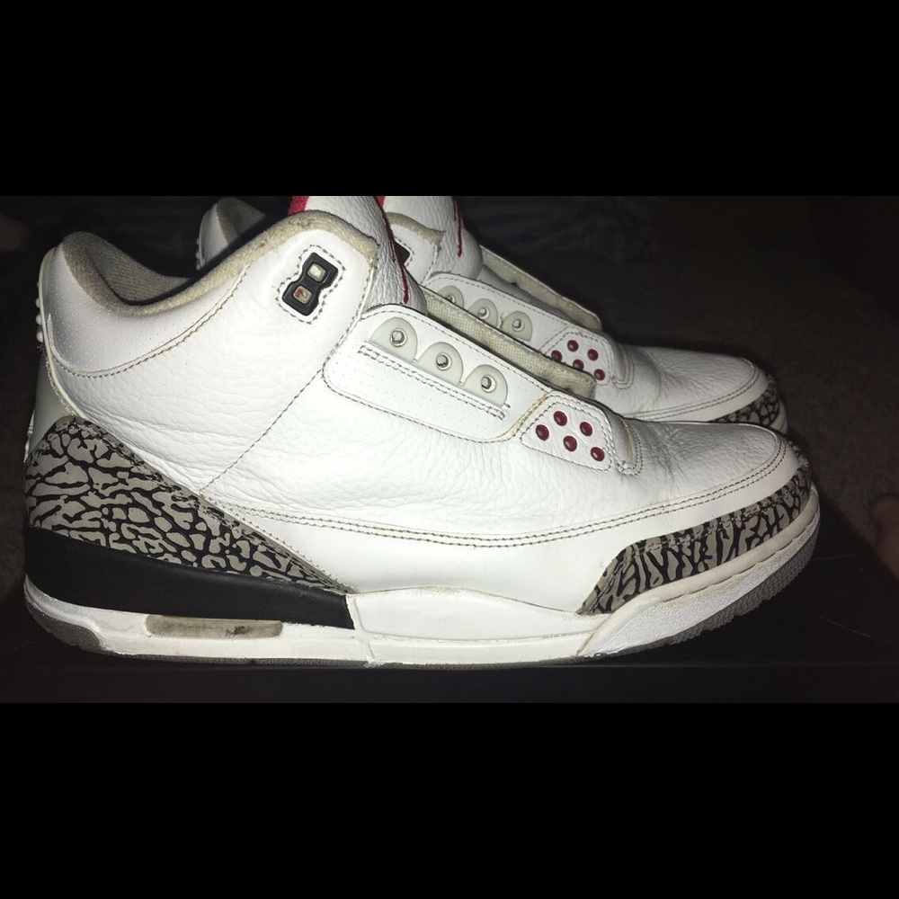 Jordan 3’s white cement